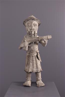 Arte Africano - Efigie de guerrero Bini Edo Benin en bronce